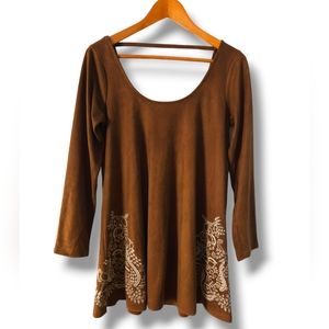 Stretch Vegan Suede swing style w/ivory embroidery Size M